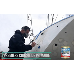 astari-ola-se-ena-enos-systatikoy-leyko-epifanes-multi-marine-primer-yacht-paint