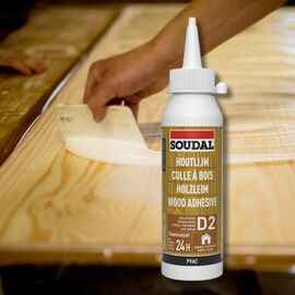 kolla-ksyloy-takheias-pikseos-me-diafanes-finirisma-soudal-64a-d2-250g
