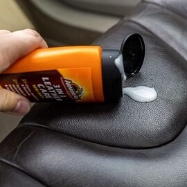katharistiko-dermaton-3-se-1-leather-care-semi-matt-250ml-armorall