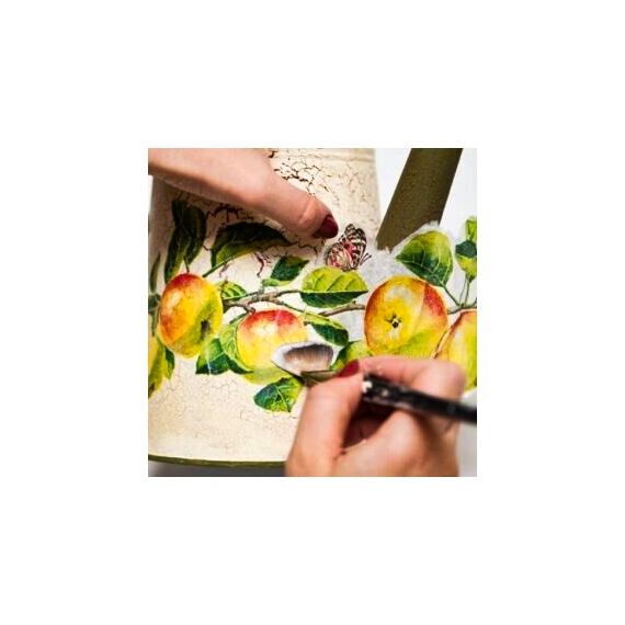 berniki-neroy-gia-ntekoypaz-kai-khroma-kimolias-decoupage-lack-karron-125ml