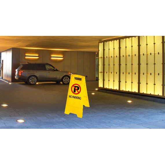 plastiki-pinakida-apagoreyetai-to-parkingk-no-parking-cresman
