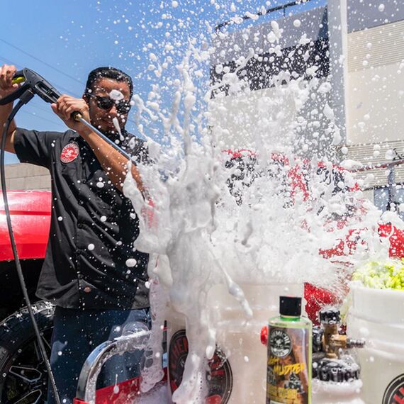 sampoyan-gia-okhimata-off-road-tough-mudder-truck-off-road-chemical-guys-473ml-cws20216