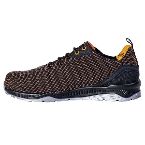 anatomiko-papoytsi-asfaleias-athlitiko-me-prostasia-daktylon-cofra-chuck-s3-src-el