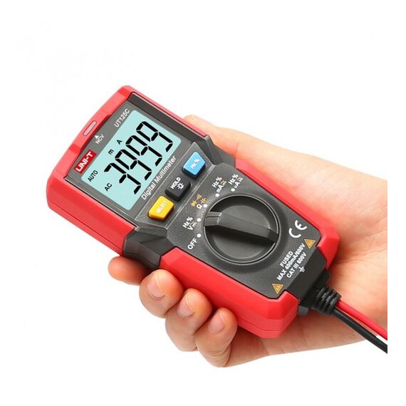 psifiako-polymetro-me-opisthio-fotismo-lcd-kai-metrisi-ac-dc-antistasis-uni-t-ut125c-true-rms