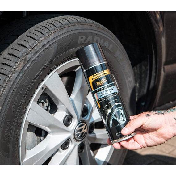 gyalistiko-sprei-epistrosis-elastikon-ultimate-tyre-shine-meguiars-386ml-g192315