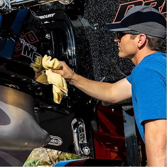 gyalistiko-skafon-afairetiko-kilidon-neroy-extreme-marine-water-spot-detailer-meguiars-946ml