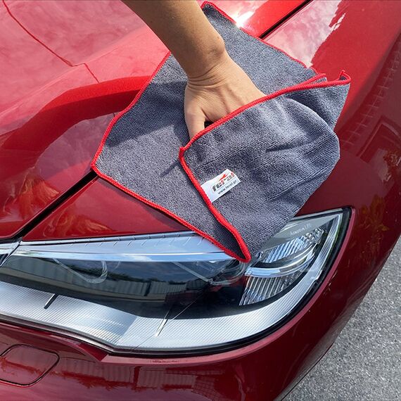 petseta-mikroinon-microfiber-pro-detailing-katharismoy-gia-amaksoma-30x40cm-rolo-3tmkh