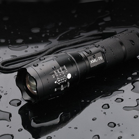 fakos-kheiros-led-adiabrokhos-10w-t6-zoom-flash-light